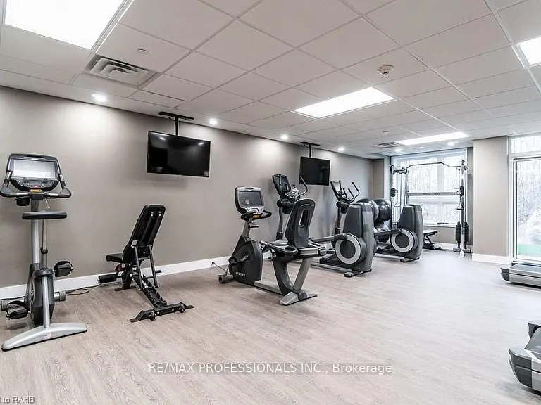 101 Shoreview Pl #124 — Photo 31