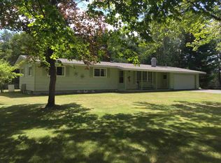1904 Pisoni St, Iron River, MI 49935