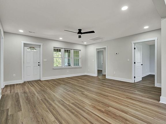 5th image of 10940 Eustice Rd