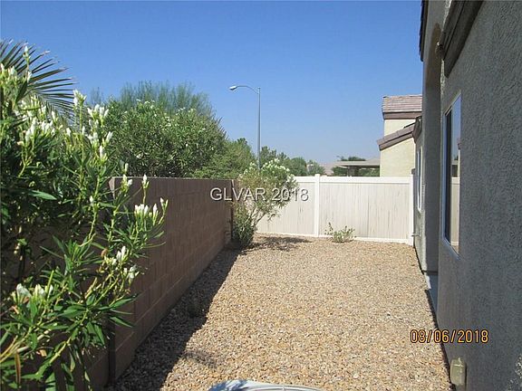 3rd image of 6291 Salmon Mountain Ave