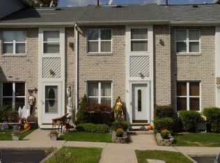 98 Rosedale Ave, Staten Island, NY 10312