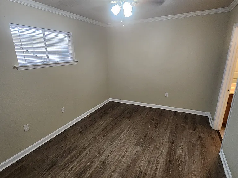 850 Martin Berhman — Photo 14