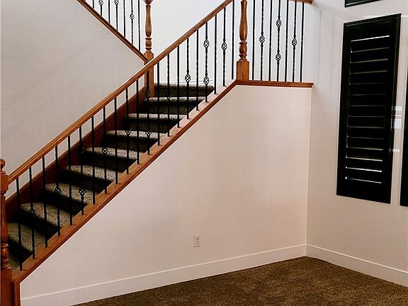3rd image of 1834 Ardilea St