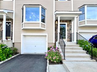 15 Scuppo Rd UNIT 1302, Danbury, CT 06811