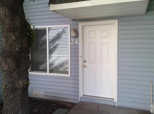 70 Garfield St APT 24, Ashland, OR 97520