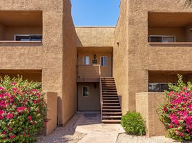 5877 N Granite Reef Rd, Scottsdale, AZ