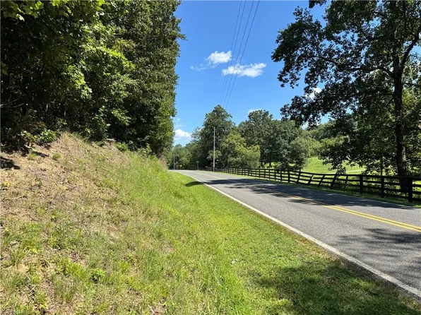 0 Rocky Face Church Rd, Taylorsville, NC 28681