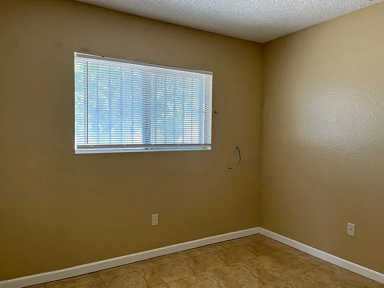 10443 Cimmeron Trial Dr — Photo 11