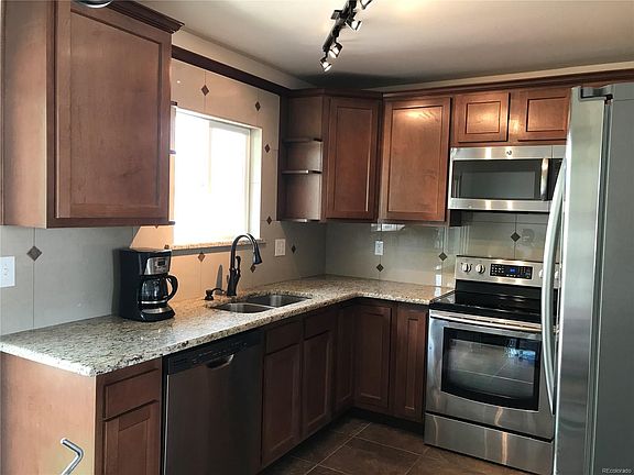 upper living room, with the view of Pikes Peak.