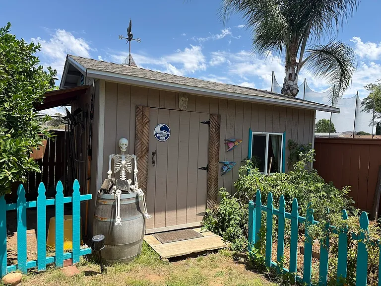 13919 York Ave — Photo 35