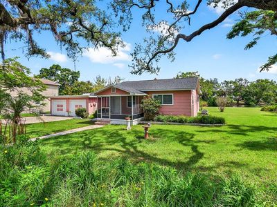 614 Riverside Dr, Tarpon Springs, FL, 34689