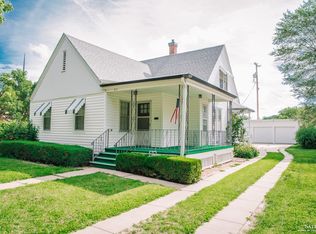 717 S 10th St, Salina, KS 67401