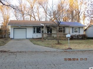 2116 SE 22nd St, Topeka, KS 66605