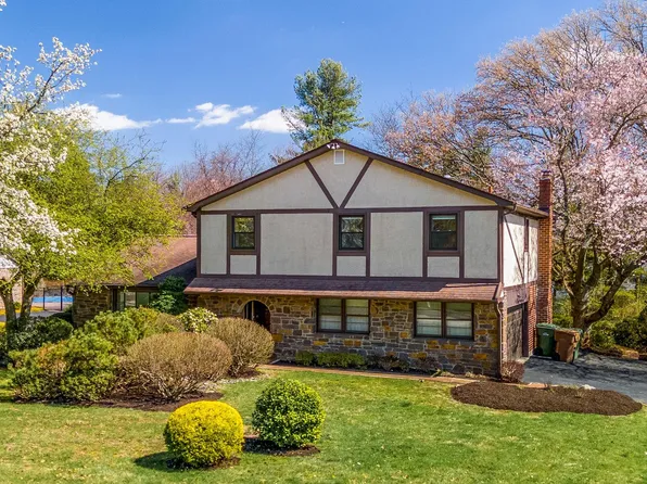 1433 Garrison Dr, Ambler, PA 19002