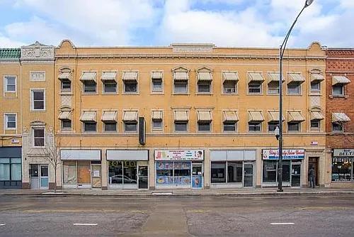 3205 N Cicero Ave #2 Photo 1 3205 N Cicero Ave #2 Photo 1