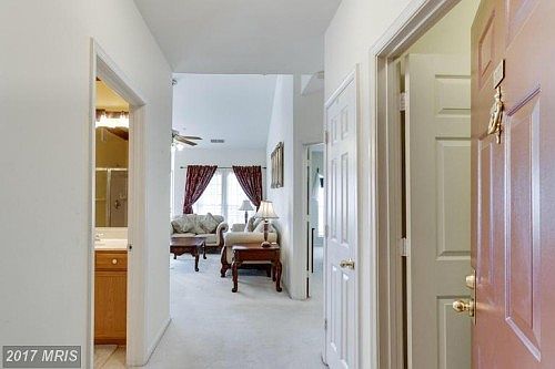 3rd image of 4142 Fountainside Ln
