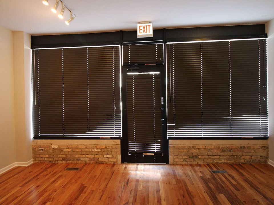 1st image of 3007-09 W Lawrence Ave