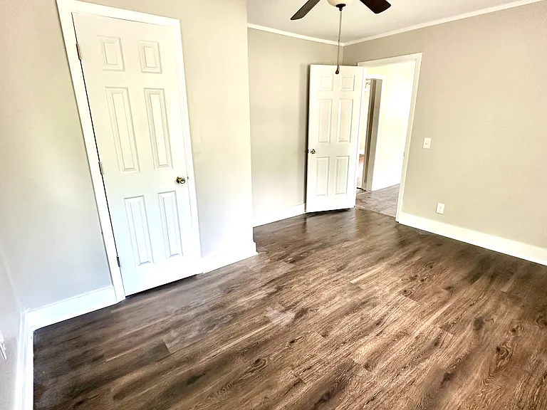 435 Bethune Dr — Photo 8