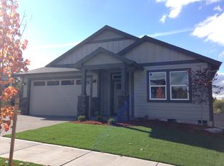 15841 Bachelor Ave, Sandy, OR 97055