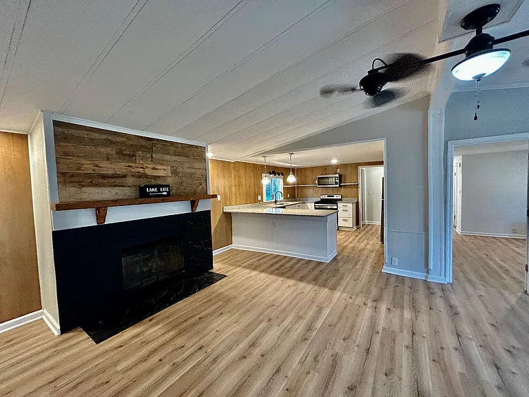 174 Dunsmore Dr — Photo 5