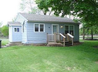 301 S Vorcey St, Tolono, IL