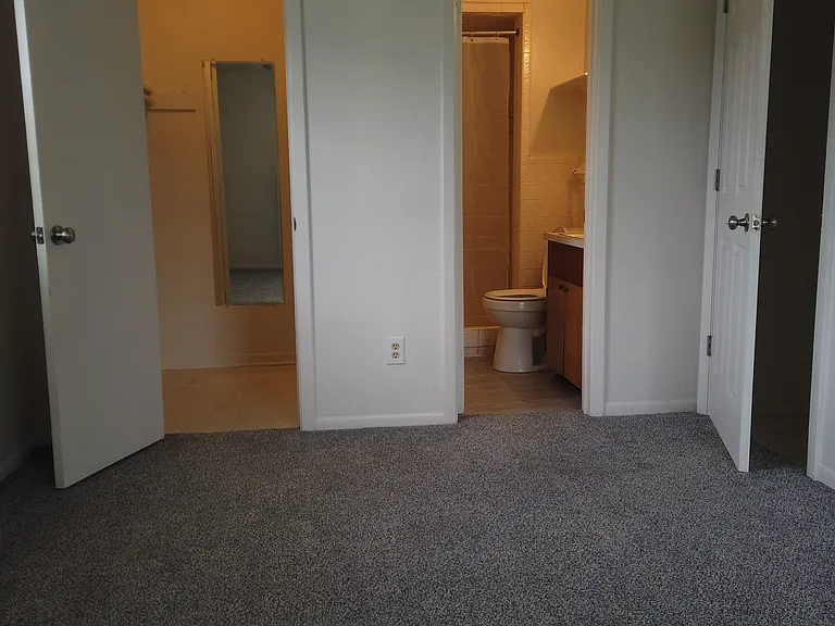 1713 Pleasant Lane, Copperas Cove TX
MASTER CLOSET & BATH