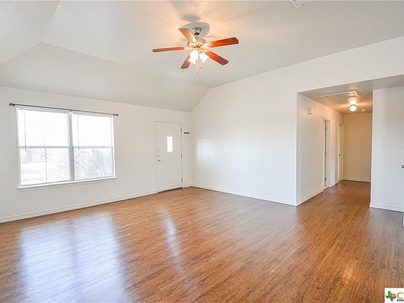 3rd image of 2706 Saulsbury Dr