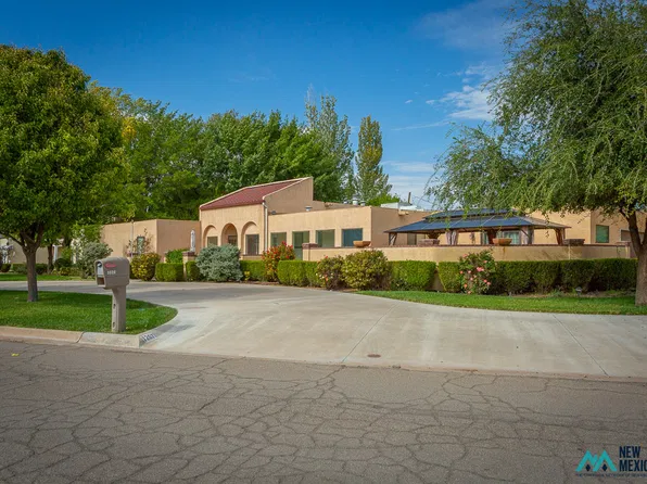 1207 Avenida Del Sumbre, Roswell, NM 88203