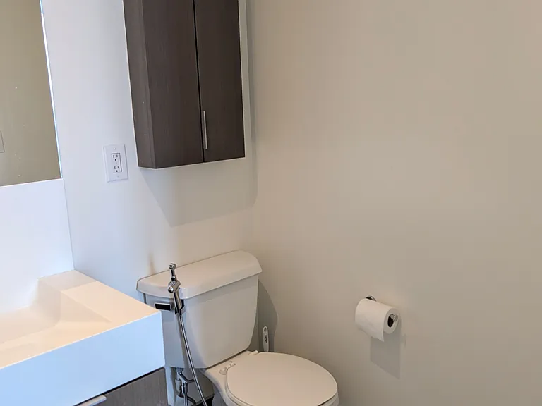 110 Charles St E #2408 — Photo 9