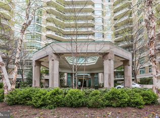 5610 Wisconsin Ave APT 704, Chevy Chase, MD 20815