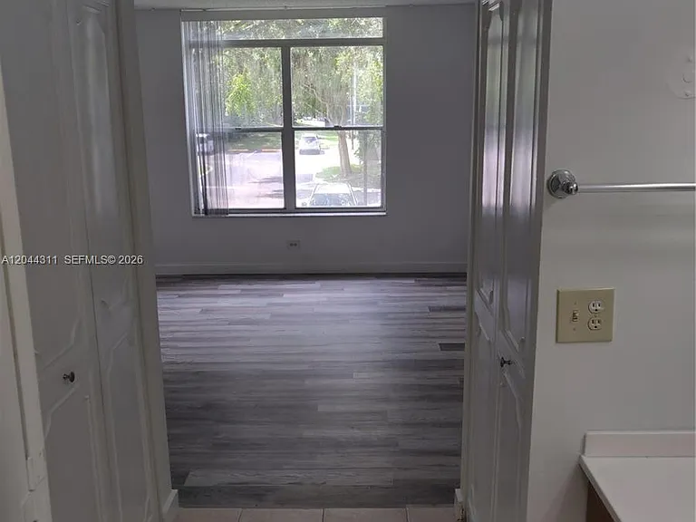 3750 Inverrary Dr #2Q — Photo 18