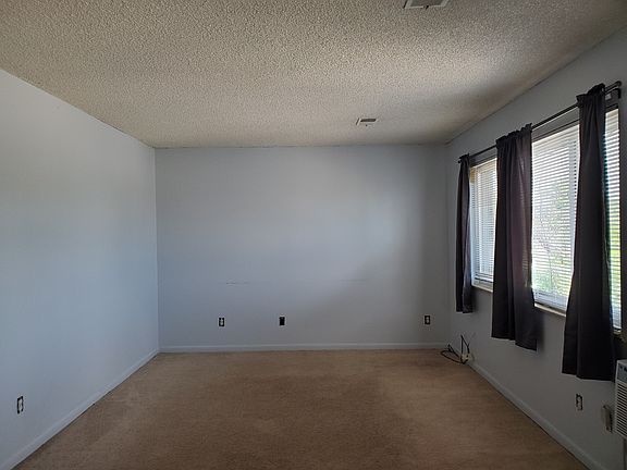 2nd image of 306 W Union Ave #2