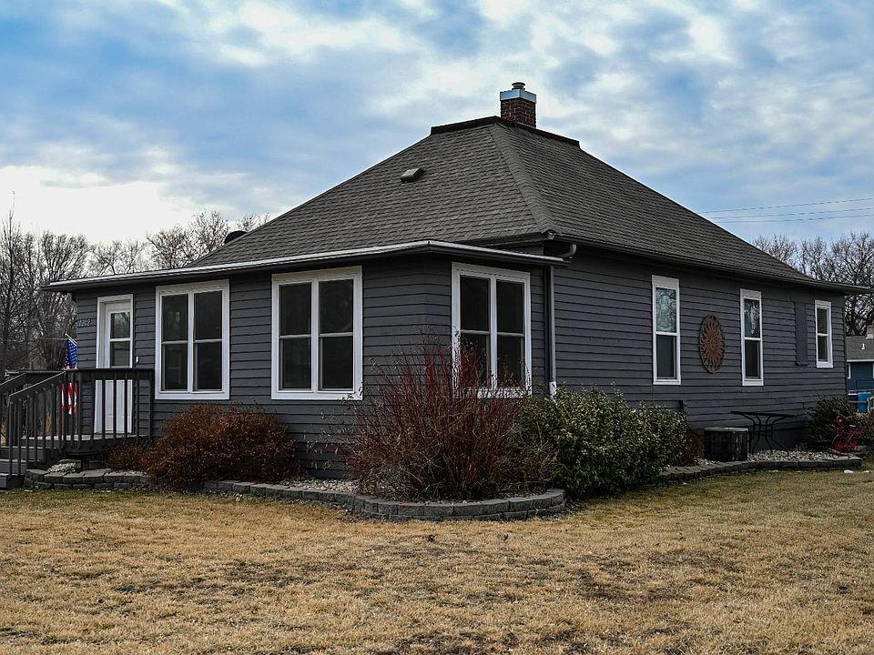 1st image of 1202 S Main St