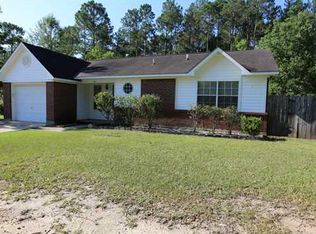 1717 Springridge Rd, Gautier, MS 39553