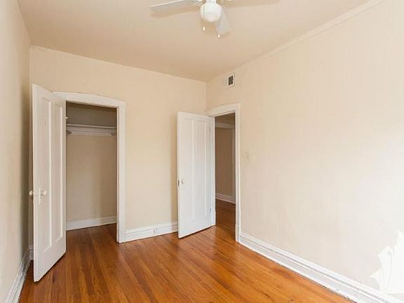 5th image of 550 W Aldine Ave APT 1S