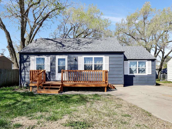 1607 Ohio St, Augusta, KS 67010