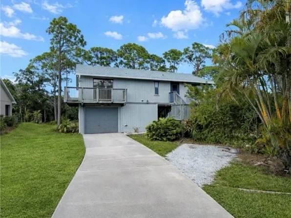 3660 Tropical Point Dr, Saint James City, FL 33956