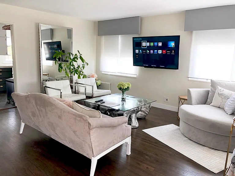 Living Room. App friendly TV. New Sonos surround, bar and subwoofer sound system!