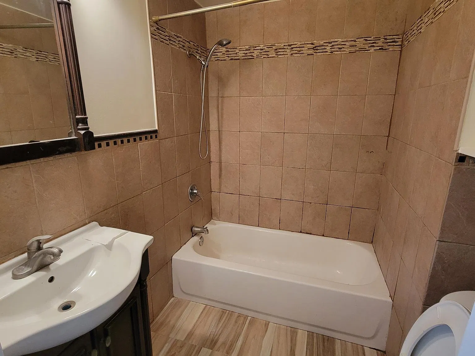 19 Steuben St — Photo 1