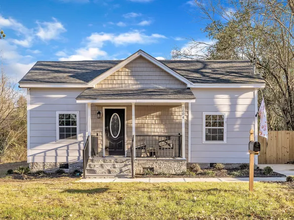 1004 N Fayetteville Ave, Dunn, NC 28334