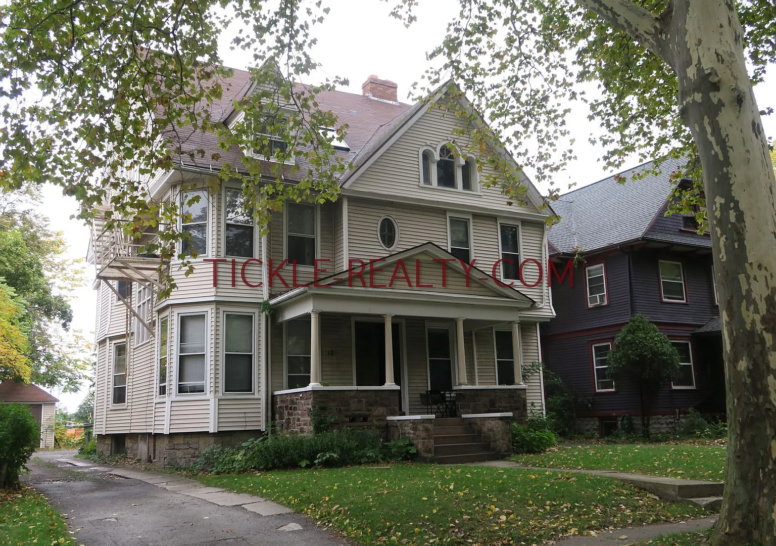 Tickle Realty — Photo 1
