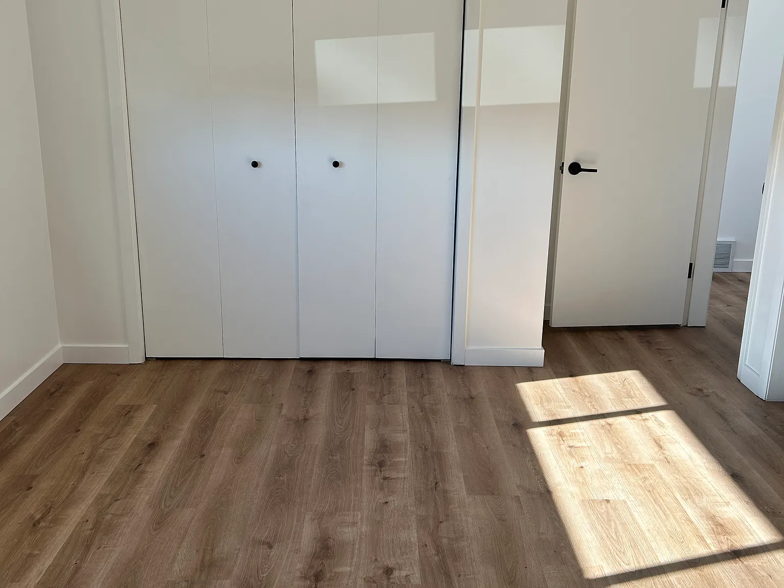 Malmo Plains Family Home — Photo 3