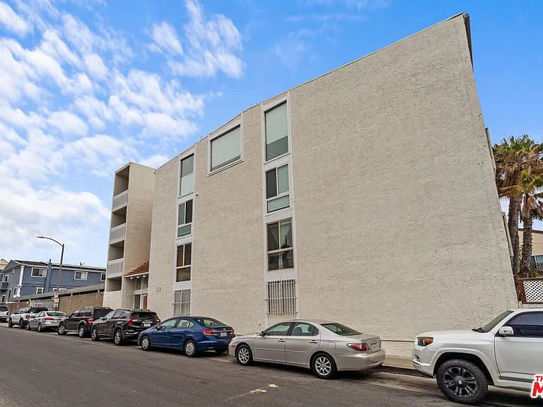 22 Navy St #202 — Photo 7