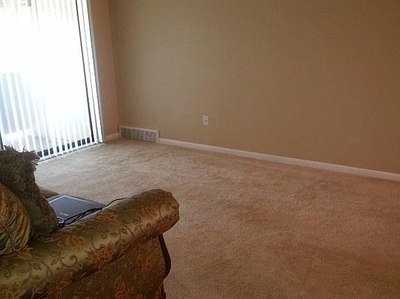 5th image of 9681 Bayview Drive #315