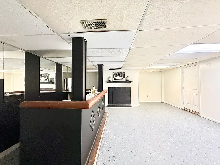 540 Harlem Ave — Photo 15