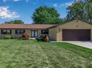 49 Melrose Rd, Grand Island, NY 14072