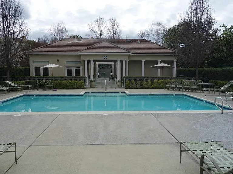 108 Magnolia Ln — Photo 18