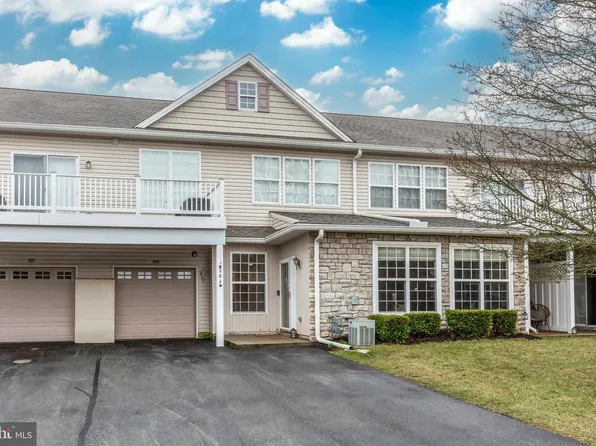 304 N Marshview Rd #304, Stewartstown, PA 17363