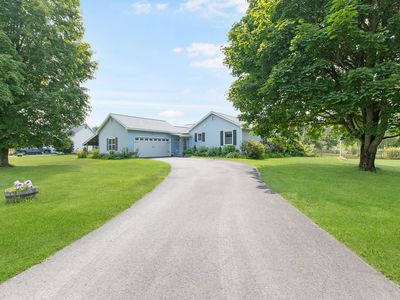 6 Mountain View Drive, North Haverhill, NH, 03774