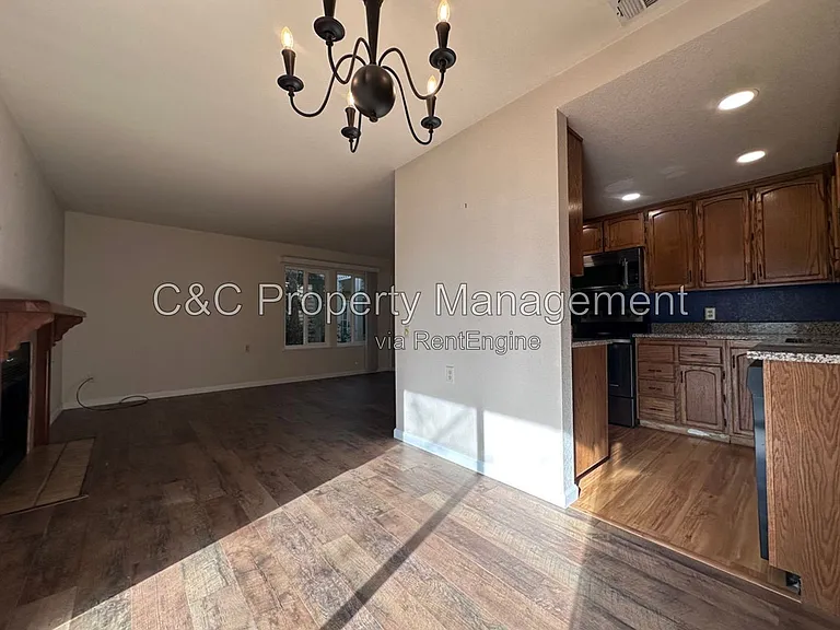 11330 Fair Oaks Blvd #103 — Photo 5